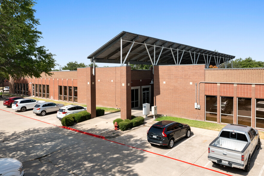 220 S Denton Tap Rd, Coppell, TX en alquiler - Foto del edificio - Imagen 3 de 17