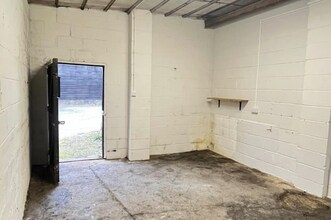 6-8 Brook End, Weston Turville en alquiler Foto del interior- Imagen 1 de 2