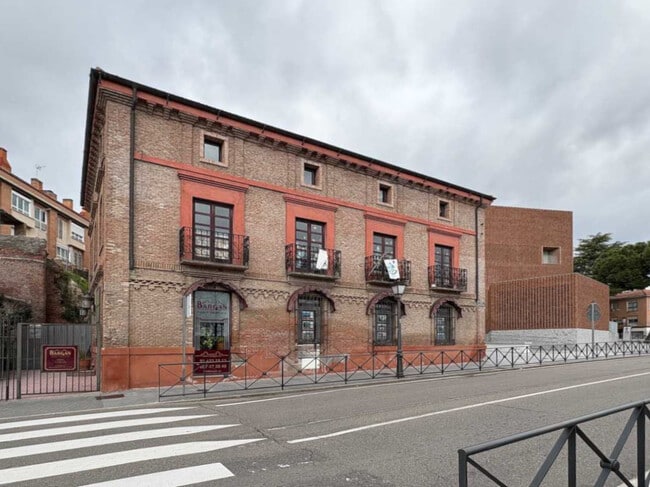 Más detalles de Avenida Adolfo Suárez, 25, Boadilla del Monte - Oficina en alquiler