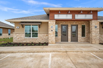 2951 FM 1460, Georgetown, TX en alquiler Foto del edificio- Imagen 2 de 30