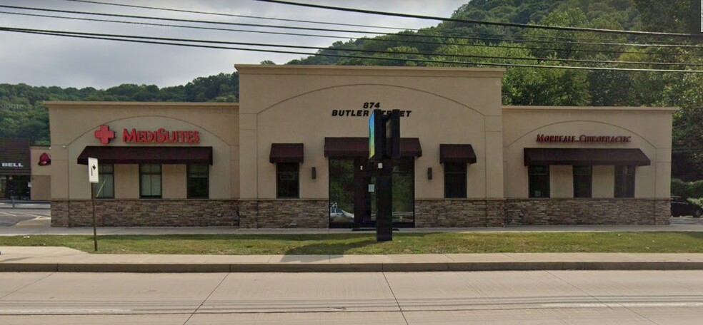 874 William Flynn Hwy, Pittsburgh, PA en alquiler - Foto del edificio - Imagen 3 de 3