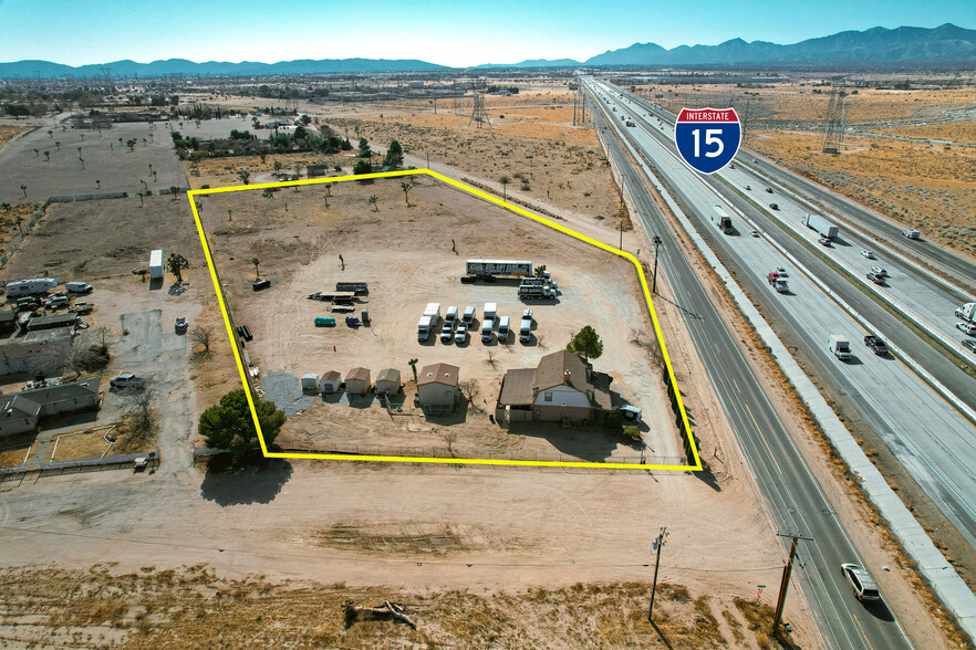 10795 Mariposa Rd, Hesperia, CA en venta - Vista aérea - Imagen 1 de 13