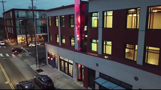 2512 SE 25th Ave, Portland, OR en alquiler - Vídeo de anuncio comercial - Imagen 2 de 14