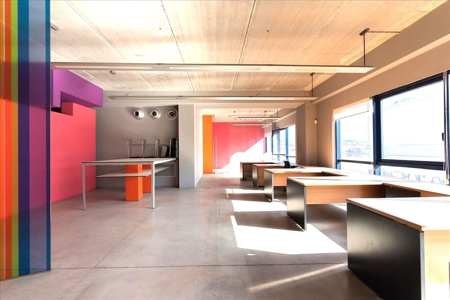 Local en Erandio en venta - Foto del edificio - Imagen 2 de 27