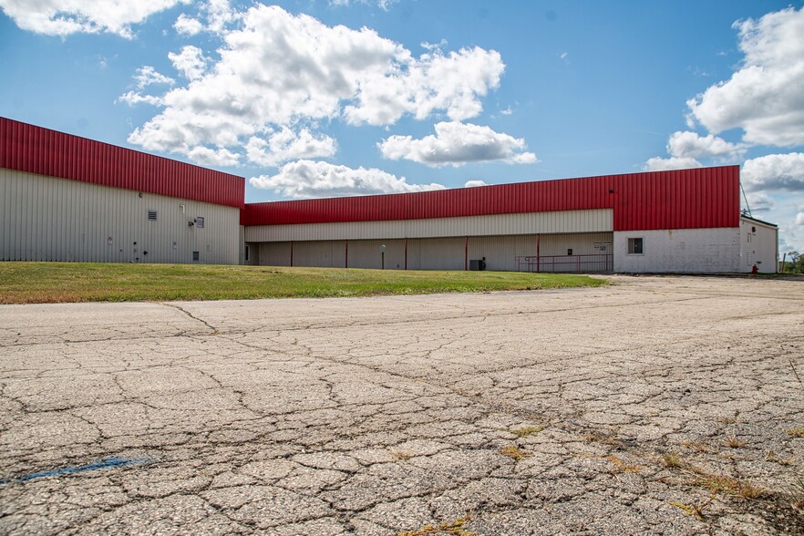 825 Highway 151, Platteville, WI en alquiler - Foto del edificio - Imagen 1 de 19