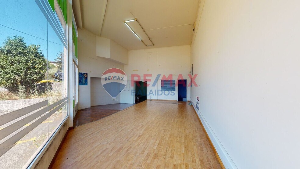 Local en Vigo, Pontevedra en venta - Foto del edificio - Imagen 1 de 38