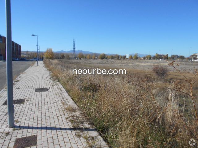 Terreno en Ávila, Ávila en venta - Foto del edificio - Imagen 3 de 12