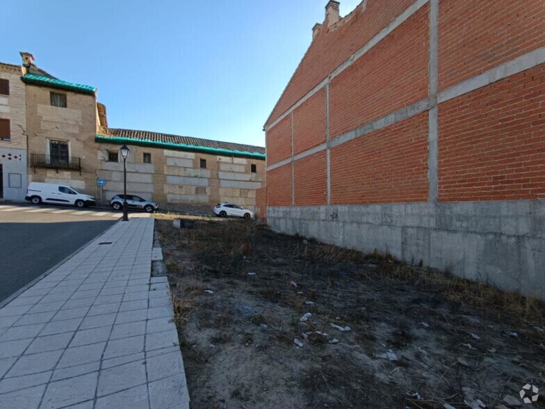 Terreno en Olías del Rey, Toledo en venta - Foto del edificio - Imagen 2 de 3