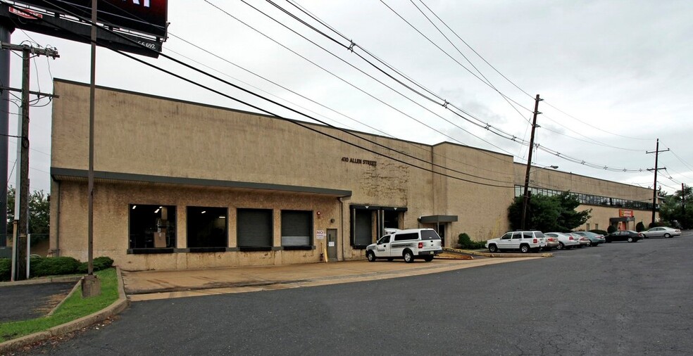 410 Allen St, Elizabeth, NJ en alquiler - Foto del edificio - Imagen 1 de 6