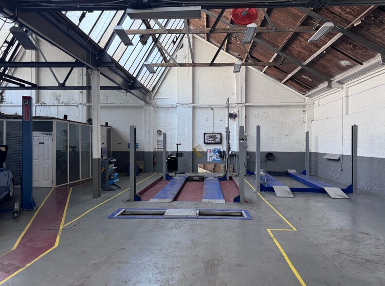 5-7 Cheston Rd, Birmingham en venta - Foto del interior - Imagen 2 de 11