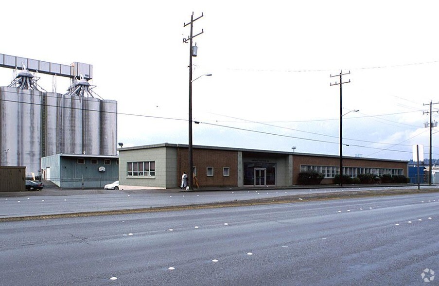 945 Elliott Ave W, Seattle, WA en alquiler - Foto del edificio - Imagen 2 de 6