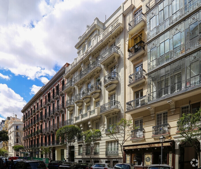Oficina en Madrid, Madrid en alquiler - Foto del edificio - Imagen 2 de 3