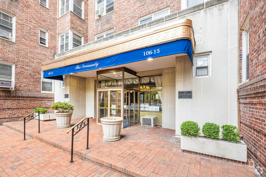 10615 Queens Blvd, Forest Hills, NY en venta - Foto del edificio - Imagen 2 de 7