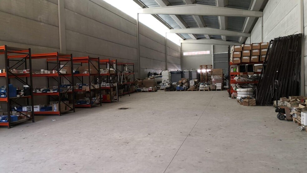 Nave en Cáceres, Cáceres en venta - Foto principal - Imagen 1 de 2