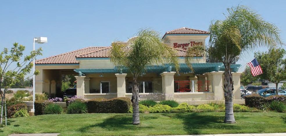 23260 Sunnymead Blvd, Moreno Valley, CA en alquiler - Foto del edificio - Imagen 1 de 3