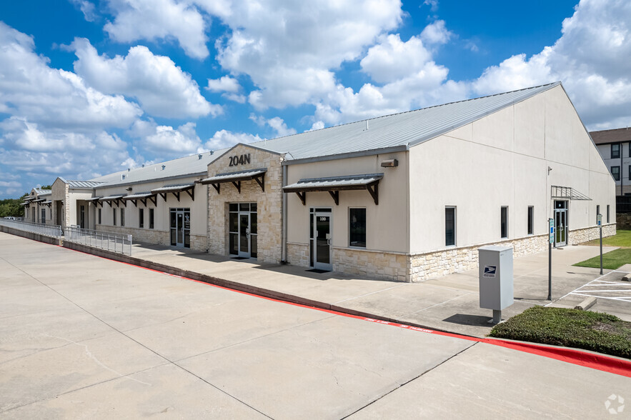 202-204 N Dooley St, Grapevine, TX en alquiler - Foto principal - Imagen 1 de 52