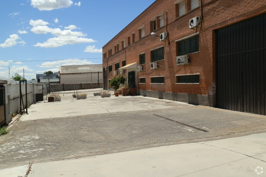 Naves en Mejorada del Campo, MAD en alquiler - Foto del edificio - Imagen 3 de 12