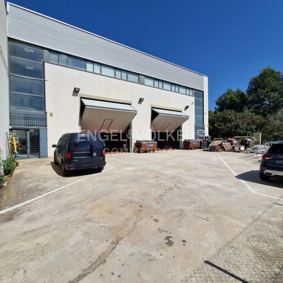 Cornellà de Llobregat, BAR 08758 - Unidad 7-8 -  - Foto del interior - Image 1 of 4