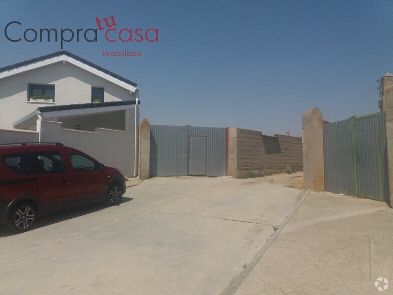 Naves en Bernardos, Segovia en venta - Foto del edificio - Imagen 3 de 5