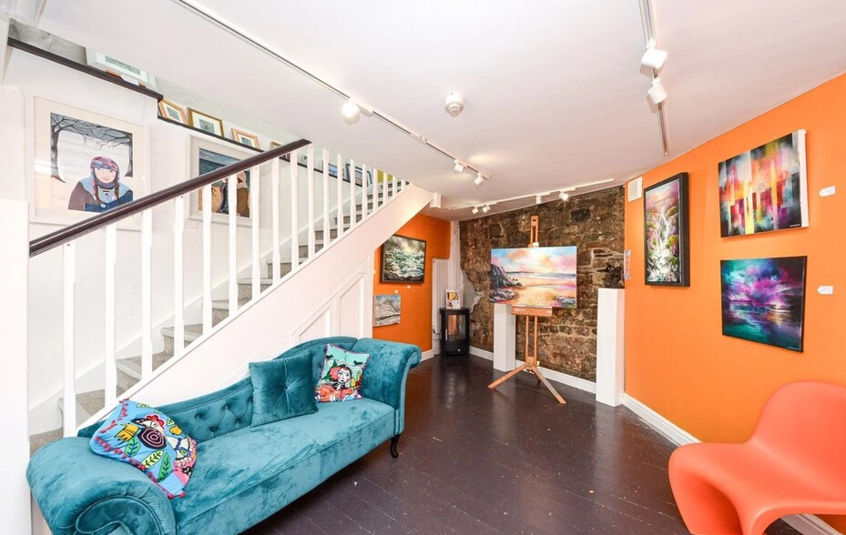 23-25 Hole In The Wall St, Caernarfon en venta - Foto del interior - Imagen 3 de 11