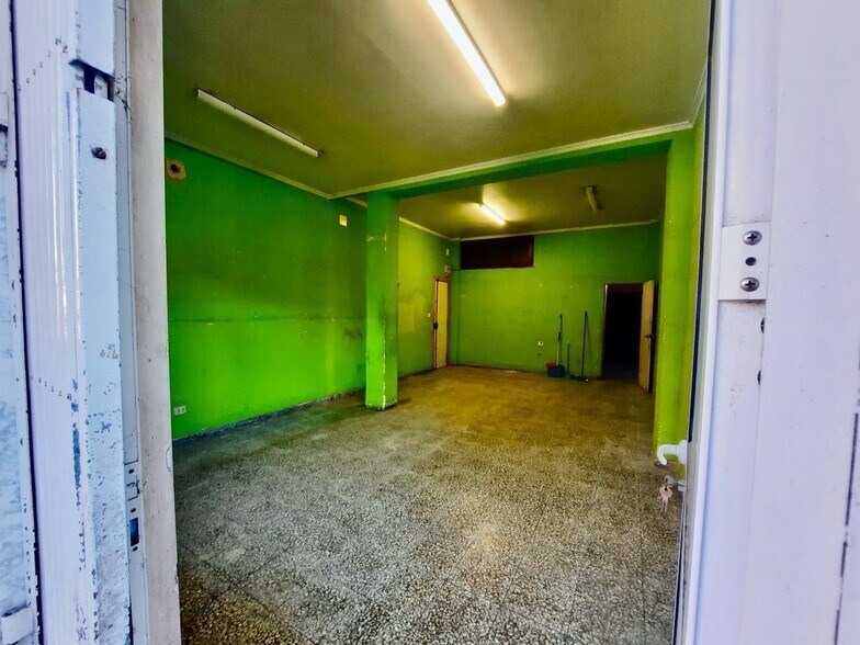 Local en Albalat de la Ribera en venta - Foto del edificio - Imagen 3 de 11