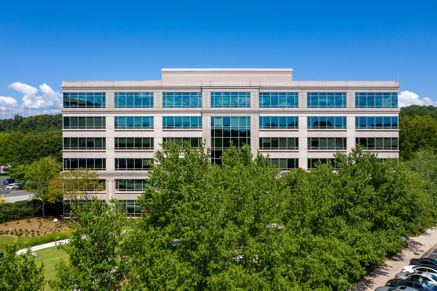 200 North Point Ctr E, Alpharetta, GA en alquiler - Foto del edificio - Imagen 2 de 4