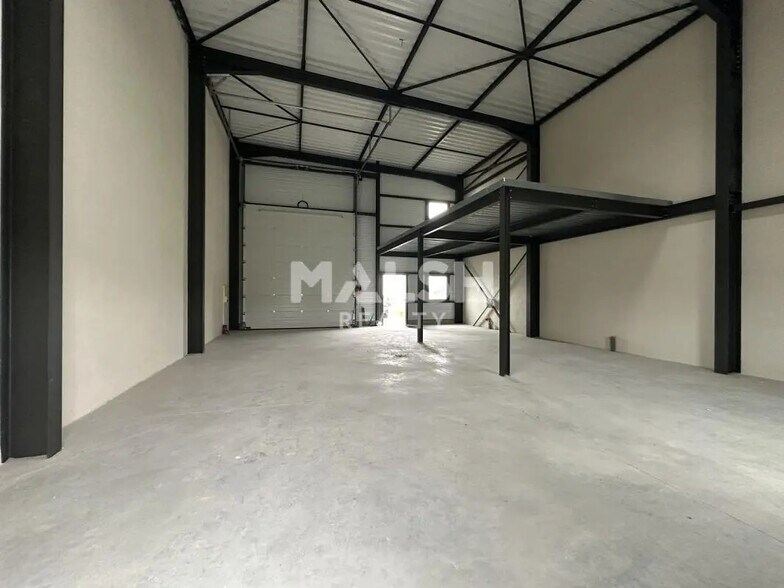 Flex en Saint-Étienne-la-Varenne en alquiler - Foto del interior - Imagen 3 de 9