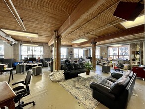 116 Spadina Ave, Toronto, ON en alquiler Foto del interior- Imagen 2 de 3