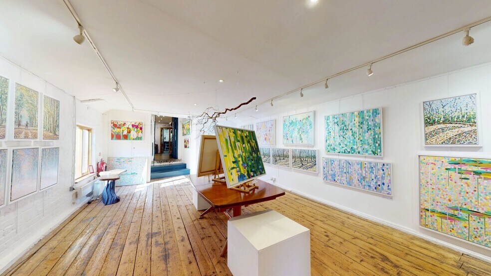 108 Fisherton St, Salisbury en venta - Foto del interior - Imagen 3 de 5