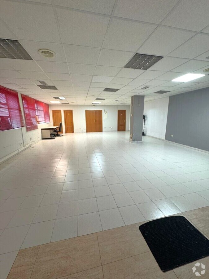 Azuqueca de Henares, GUA 19200 -  -  - Foto del interior - Image 1 of 3