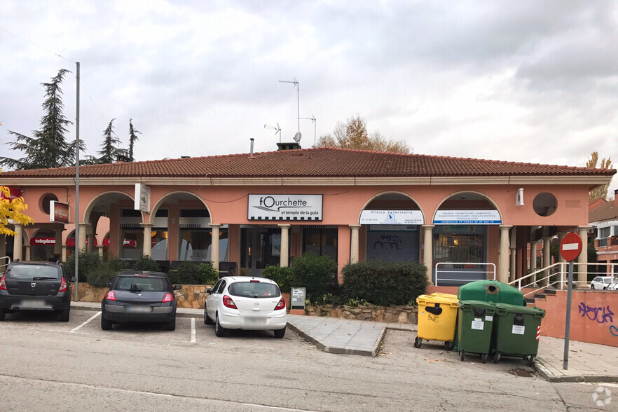 Avenida De Madrid, 43, San Agustín del Guadalix, Madrid en alquiler - Foto del edificio - Imagen 2 de 2