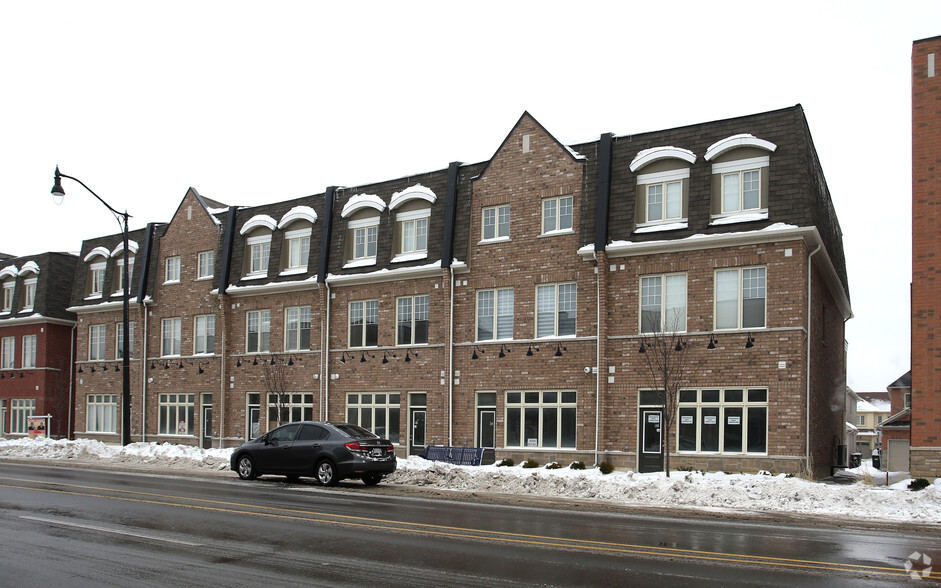 113-123 Inspire Blvd, Brampton, ON en alquiler - Foto del edificio - Imagen 2 de 4