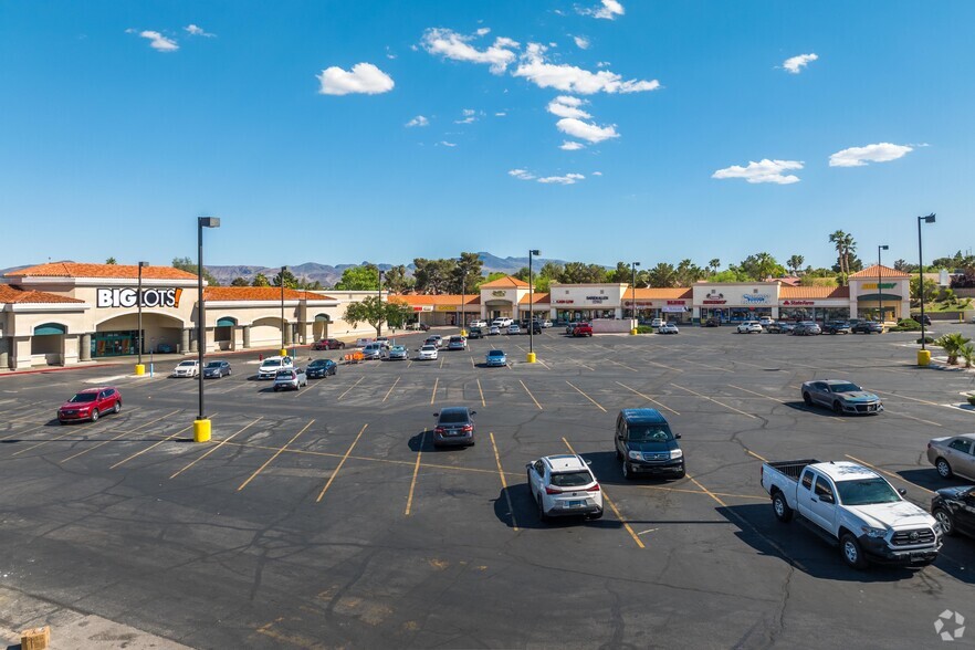 8150 S Eastern Ave, Henderson, NV en alquiler - Foto del edificio - Imagen 2 de 4