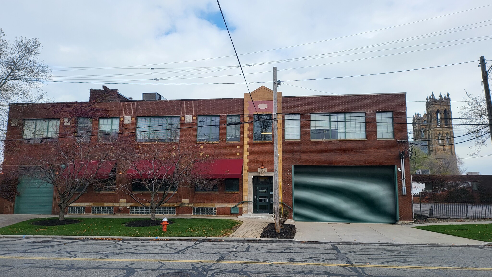 1457 E 40th St, Cleveland, OH en venta Foto del edificio- Imagen 1 de 39