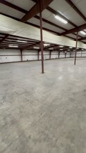 1014 Industrial Park Dr, Clinton, MS en alquiler - Vídeo de anuncio comercial 