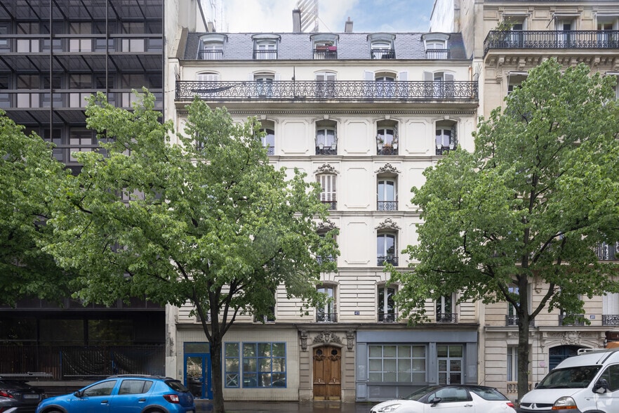 Edificio residencial en Paris en venta - Foto principal - Imagen 1 de 2