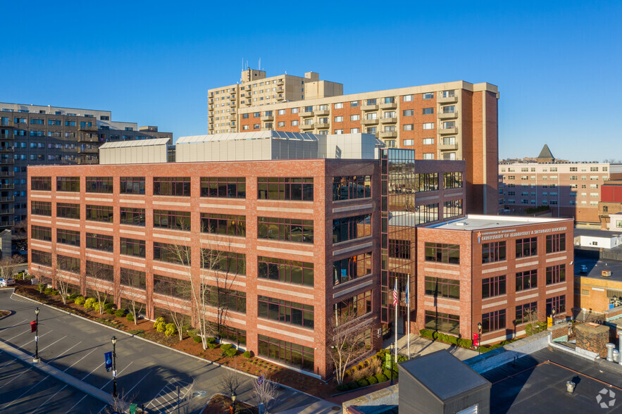 75 Pleasant St, Malden, MA en alquiler - Foto del edificio - Imagen 1 de 8