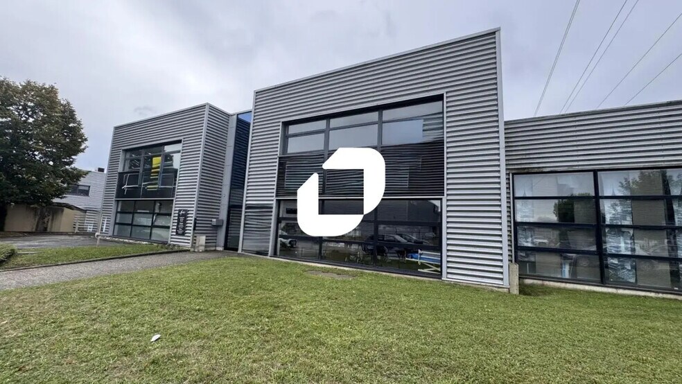 17 Rue Des Frères Lumière, Eckbolsheim en alquiler - Foto del edificio - Imagen 2 de 11