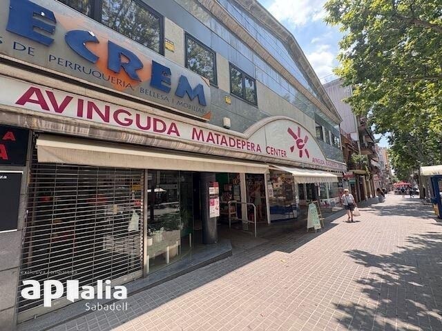 Sabadell, BAR 08207 - Unidad - - - Foto del interior - Image 2 of 9