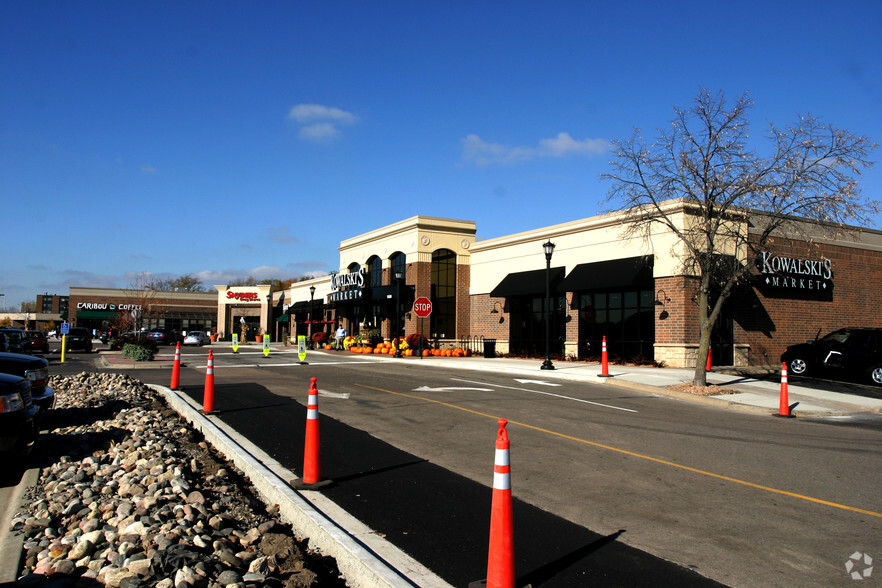 16490-16570 78th St W, Eden Prairie, MN en alquiler - Foto del edificio - Imagen 2 de 23