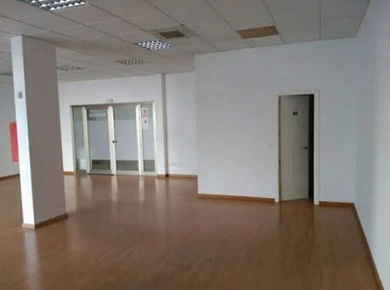 Nave en Toledo, Toledo en alquiler - Foto del edificio - Imagen 3 de 5