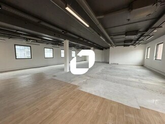 Más detalles de 37 Rue Du Vieux Faubourg, Lille - Oficina en alquiler