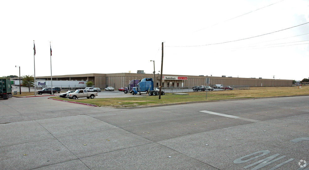 900 Terminal Rd, Fort Worth, TX en alquiler - Foto del edificio - Imagen 3 de 11