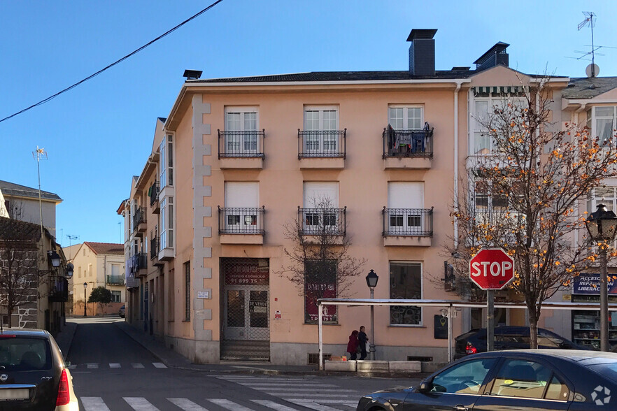 Calle Panadería, 2, El Escorial, Madrid en venta - Foto del edificio - Imagen 2 de 2