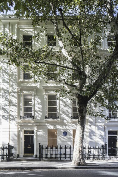 4 Bloomsbury Pl, London en alquiler - Foto del edificio - Imagen 2 de 18