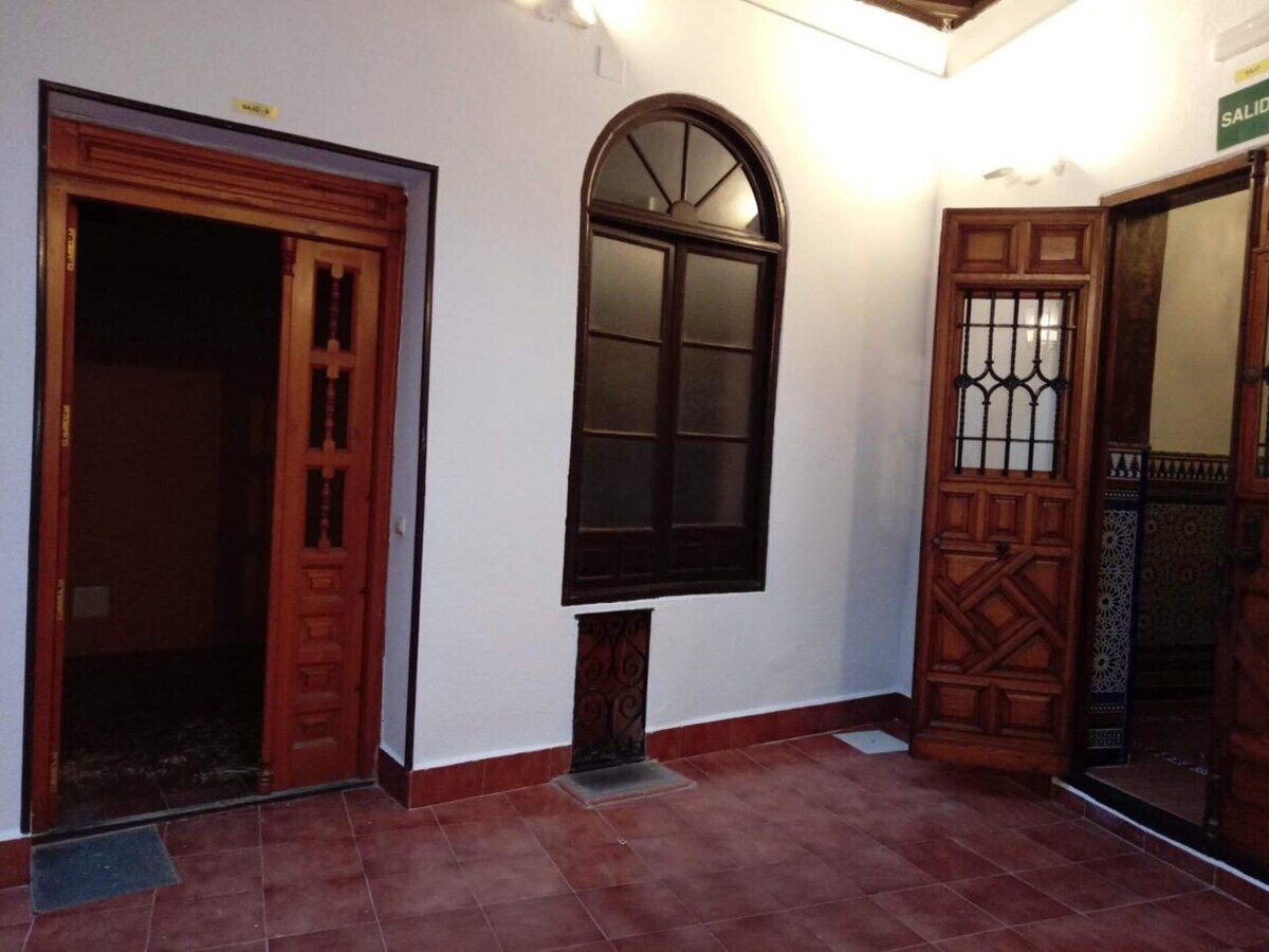 Toledo, TOL 45001 -  -  - Foto del interior - Image 1 of 9