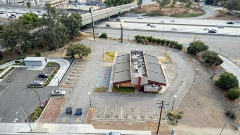 1504 Gillette Rd, Pomona, CA en venta - Foto del edificio - Imagen 3 de 13