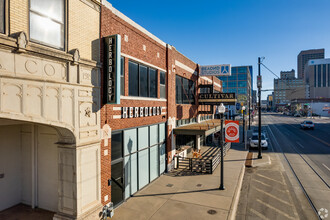 718 N Broadway Ave, Oklahoma City, OK en alquiler Foto del edificio- Imagen 2 de 14