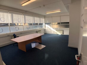 70-76 Murray Pl, Stirling en alquiler Foto del interior- Imagen 2 de 5