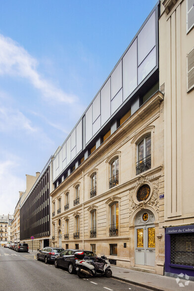 15-17 Rue De Bucarest, Paris en alquiler - Foto del edificio - Imagen 2 de 4